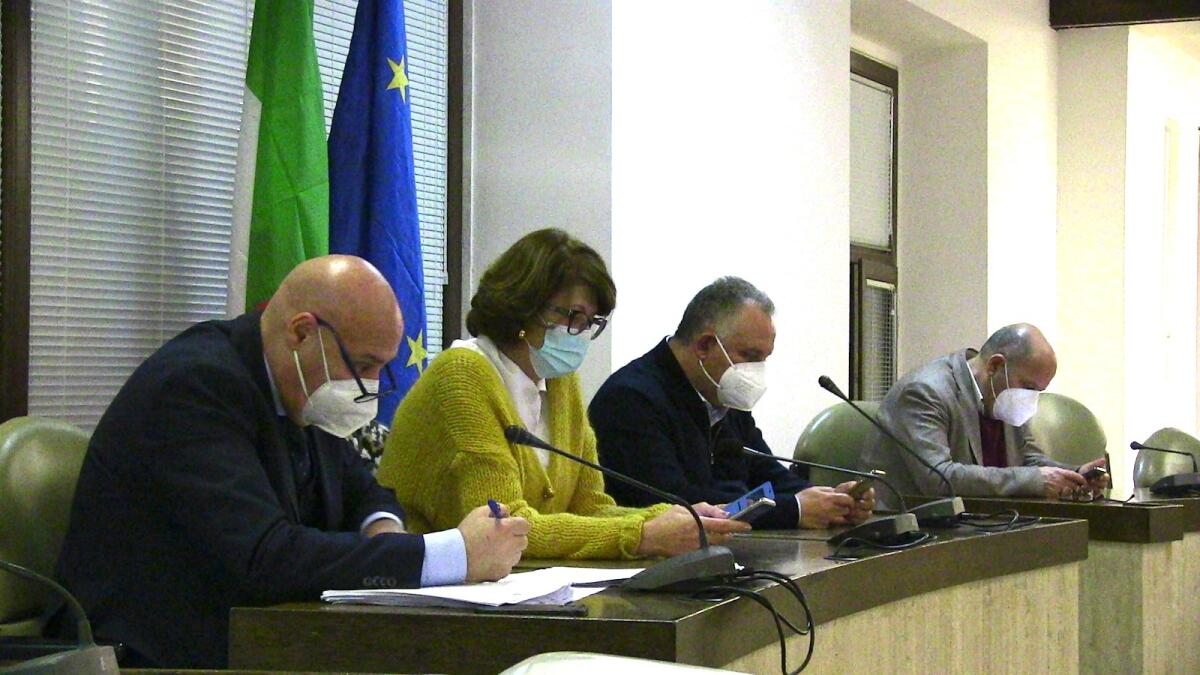 Abramo Cc, torna a riunirsi il tavolo di garanzia presso il comune di Crotone - 