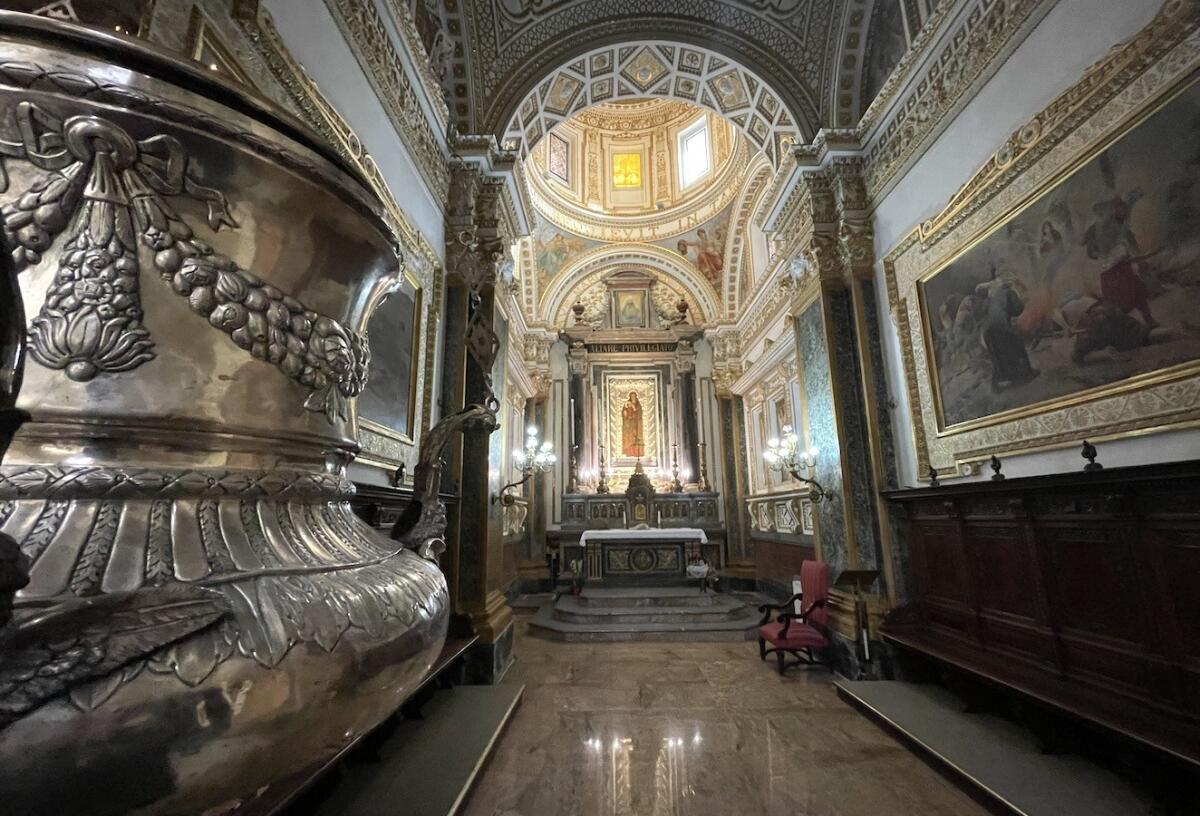(Video) Crotone,  lo sguardo della Madonna di Capo Colonna per la sua città - 