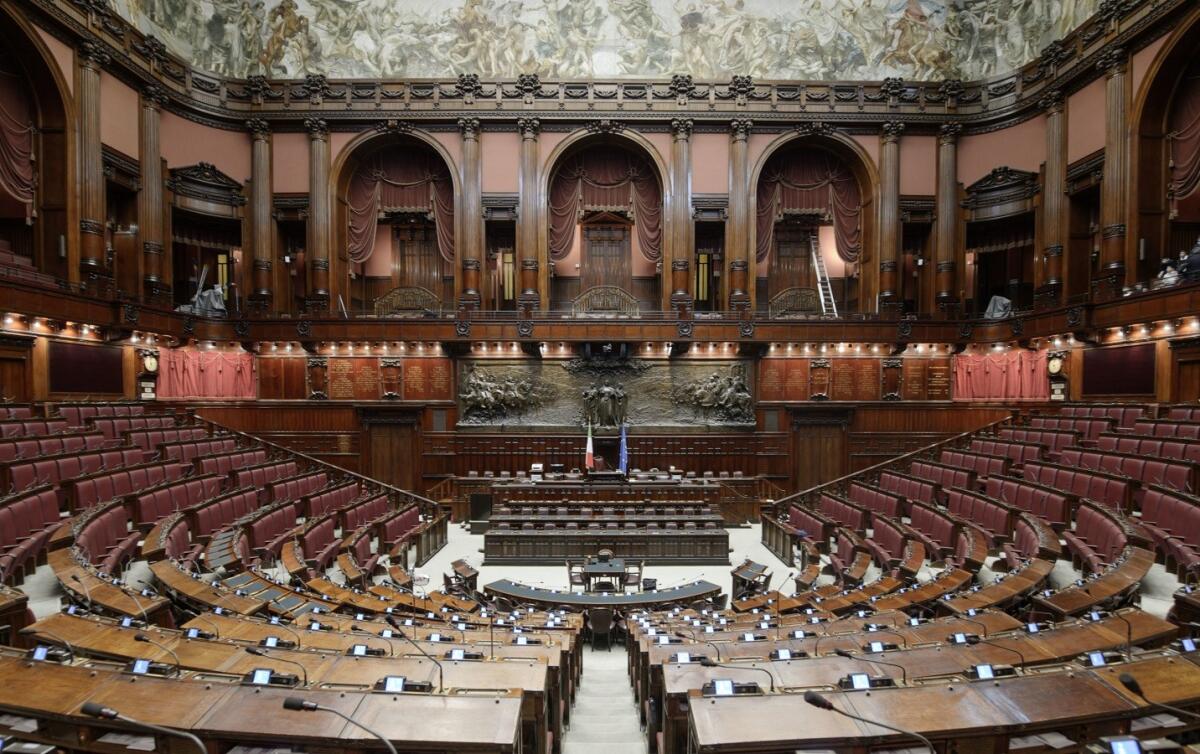 Quirinale, nella prima votazione schede bianche e voti in libertà - 