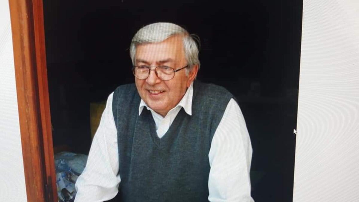 Gli Amici di don Ottorino Crotone ricordano don Mariano Apostoli, il prete di periferia - 