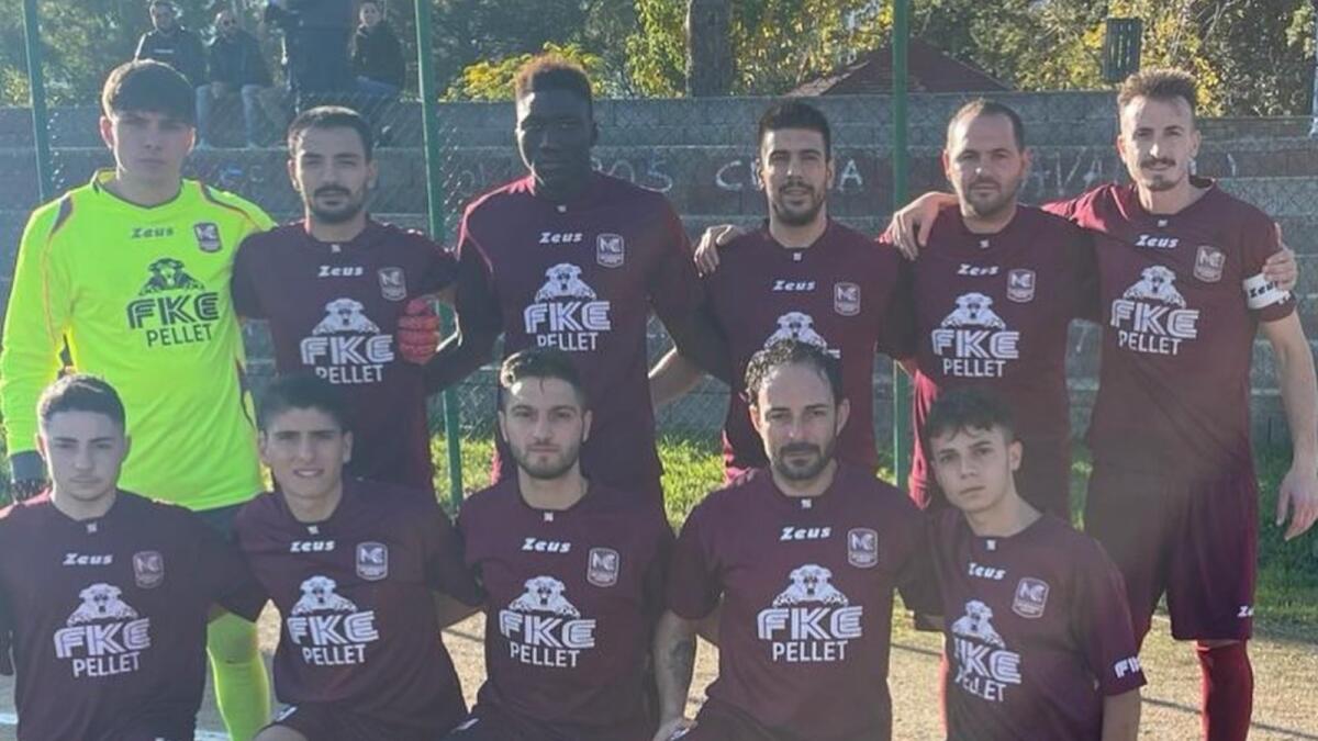 Mesoraca, la squadra di calcio si unisce al silenzio che è sceso sulla comunità - 