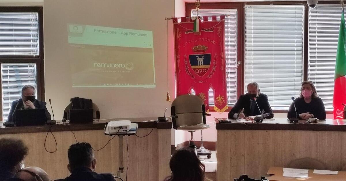 Crotone, un incontro ieri tra la giunta e le associazioni di categoria per i vantaggi di Renumero - 