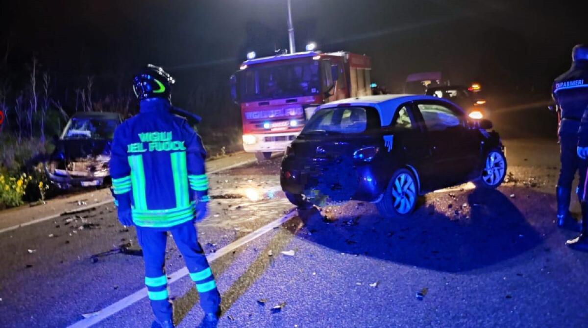 Incidente nella notte sulla SS 106 - 