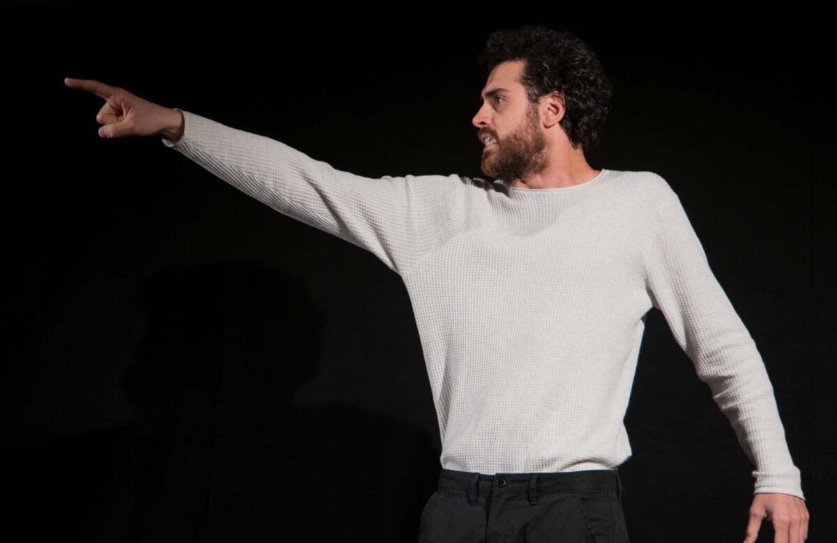 Carlo Gallo in “Bollari –Memorie dallo Jonio” al teatro della Maruca - 