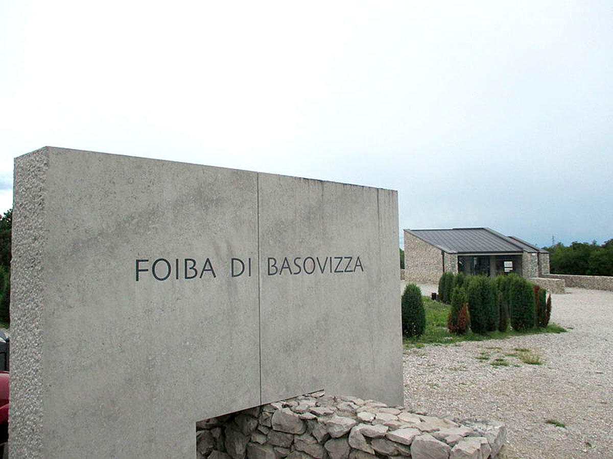 Il giorno del ricordo, per conservare la memoria di una tragedia - Foiba di Basovizza - Fonte: Agenzia Dire