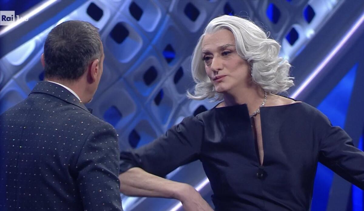 Sanremo 2022, arriva Drusilla: "Io scandalosa? Sono una donnina normale..." - 