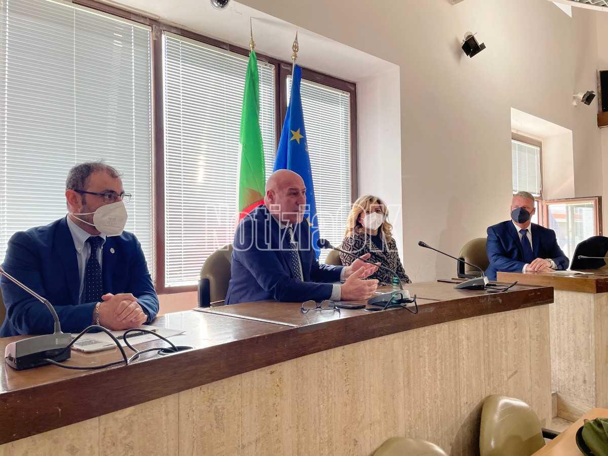 Buona vela agli oltre 360 atleti a Crotone per la settima edizione della Carnival Race 2022 - 
