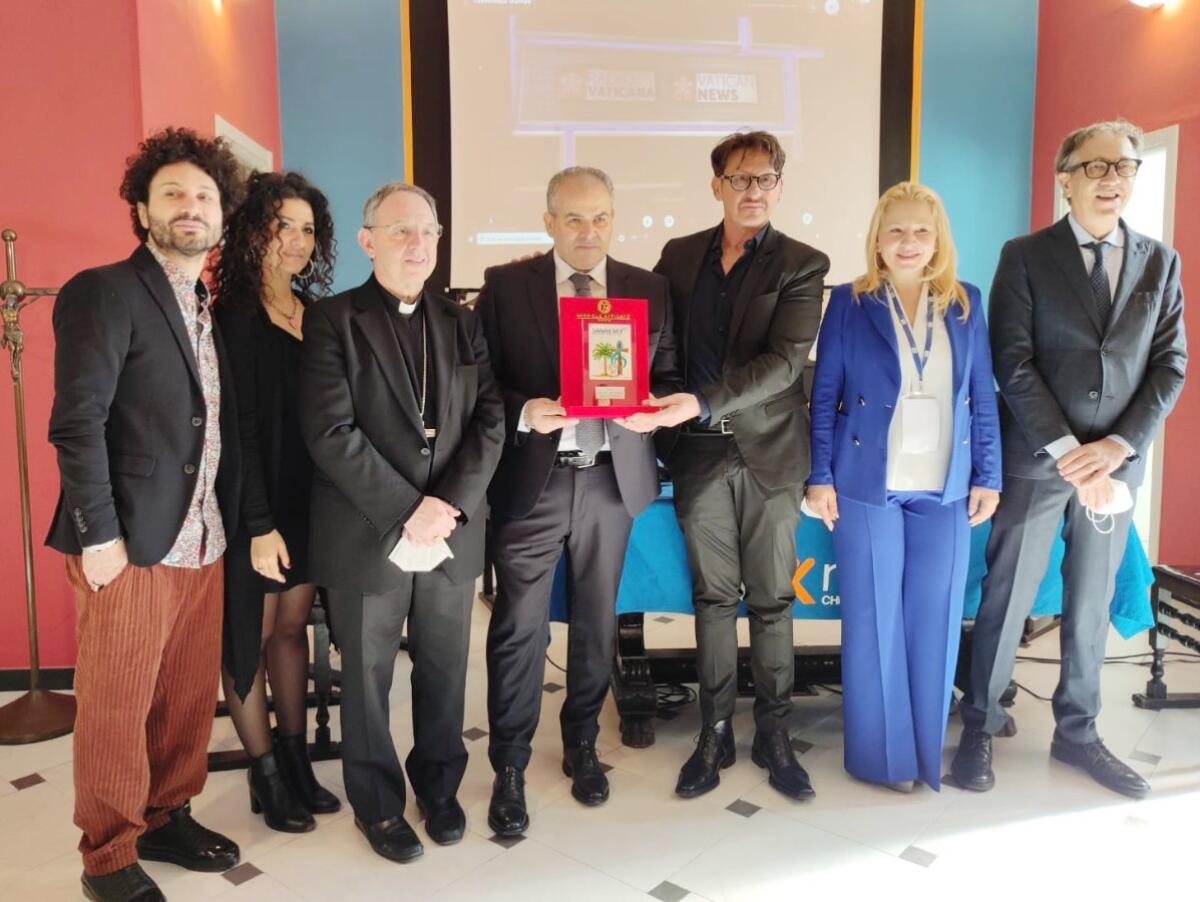 Sanremo, Michele Affidato orafo ufficiale del Festival della Canzone Cristiana - 