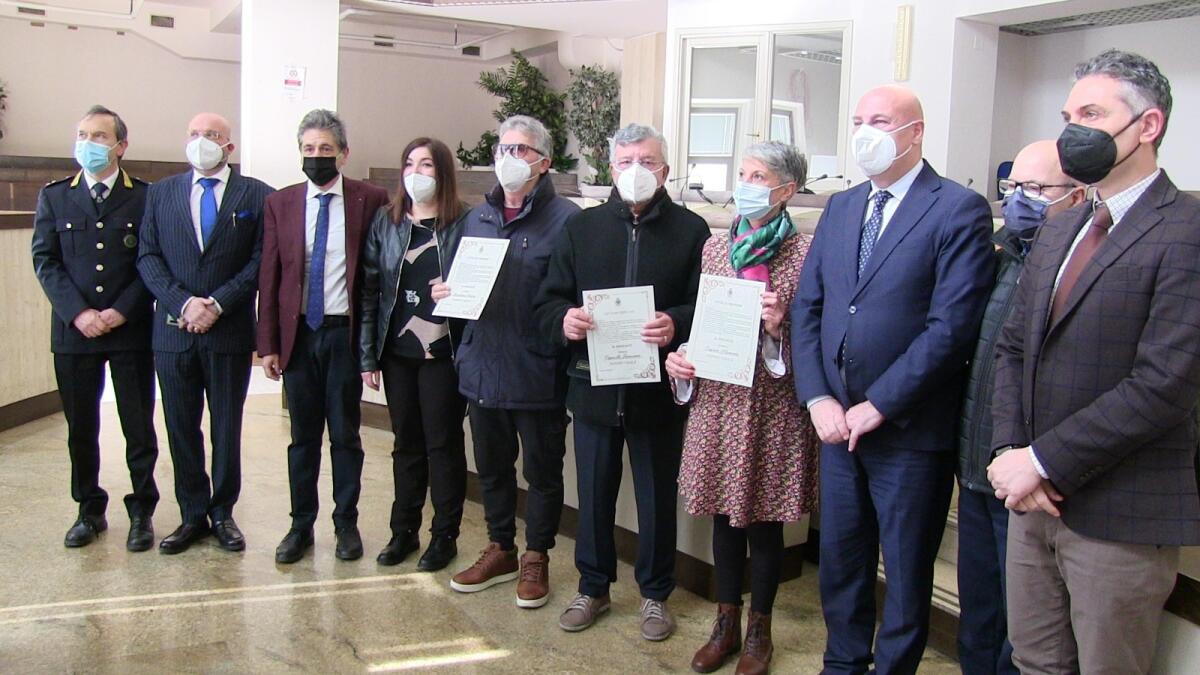 Crotone, diplomati questa mattina i primi tre "nonno vigile" - 