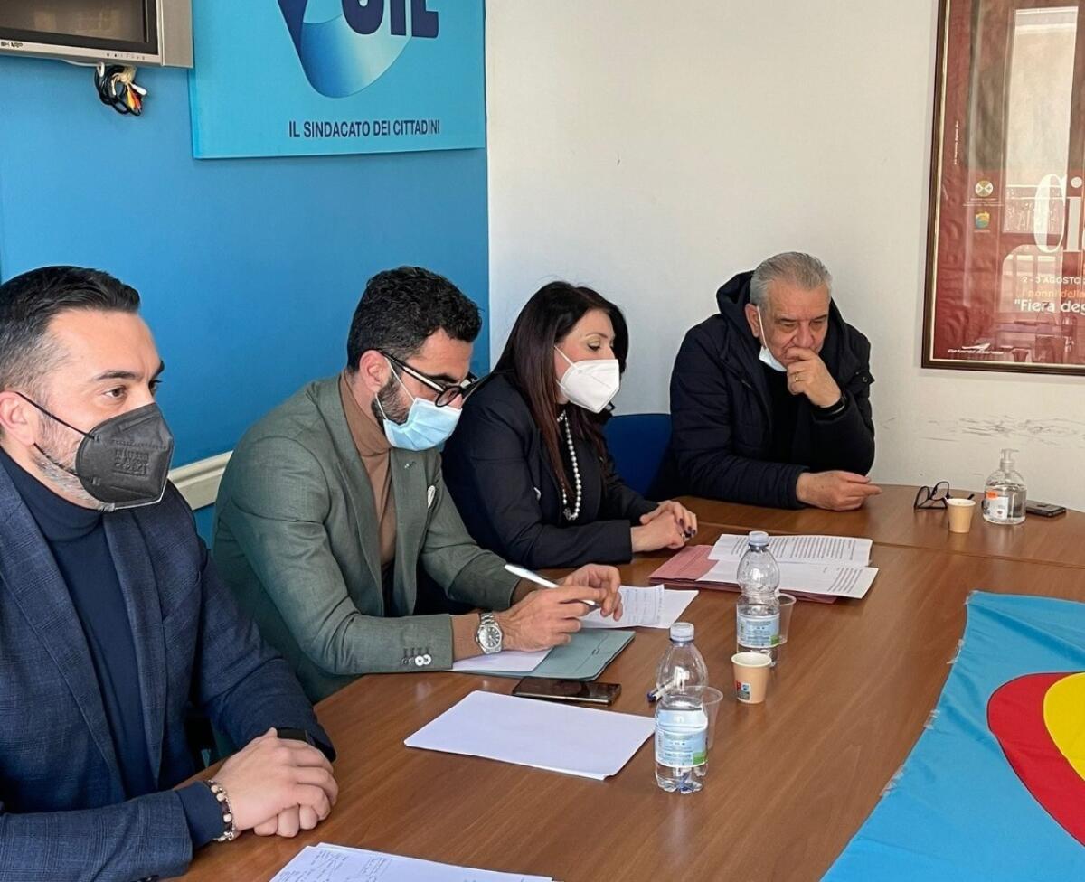 Consiglio territoriale della Uilp di Crotone: presenza del Segratario generale Francesco De Biase - 