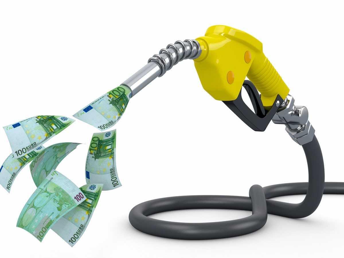 Schizzano i prezzi della benzina, conto salato per le tasche degli italiani - 