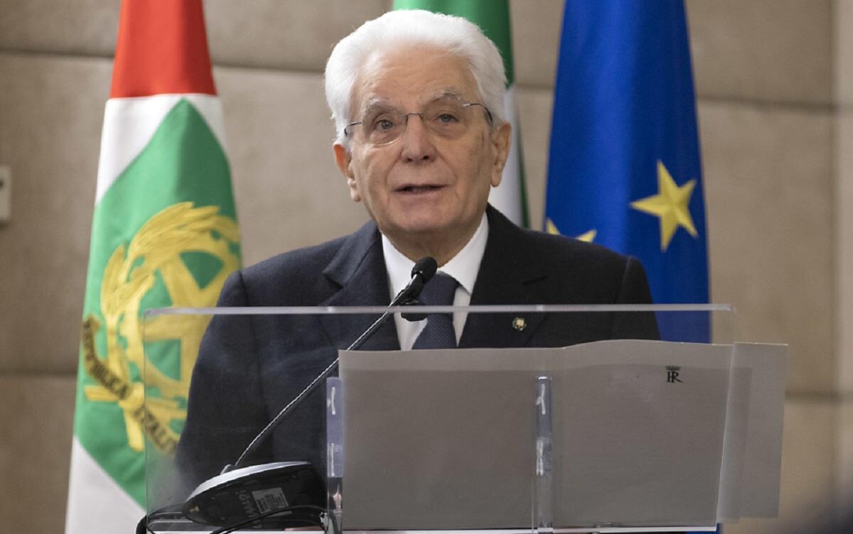 Ucraina, Mattarella: “Allarme e preoccupazione crescente, la situazione è grave” - 