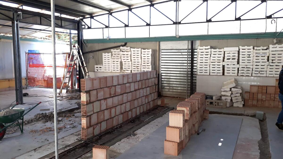 Crotone - Fondo Gesù, cimitero, scuola di via Lapigi e mercato di via Manna: sono quattro i cantieri aperti - 