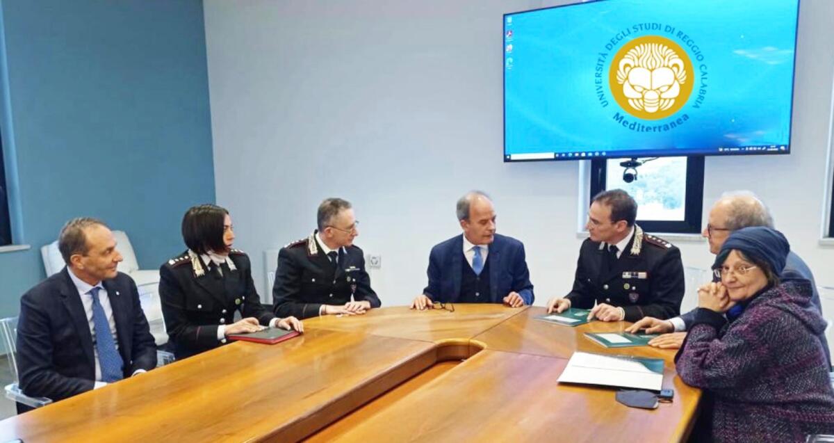 Monitoraggio delle coltivazioni della Cannabis: convenzione tra UniRc e Carabinieri Forestali - 