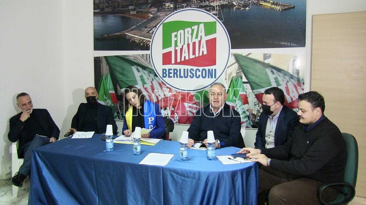 Il centrodestra riparte: "Chi non si allinea è fuori dalla coalizione" - 