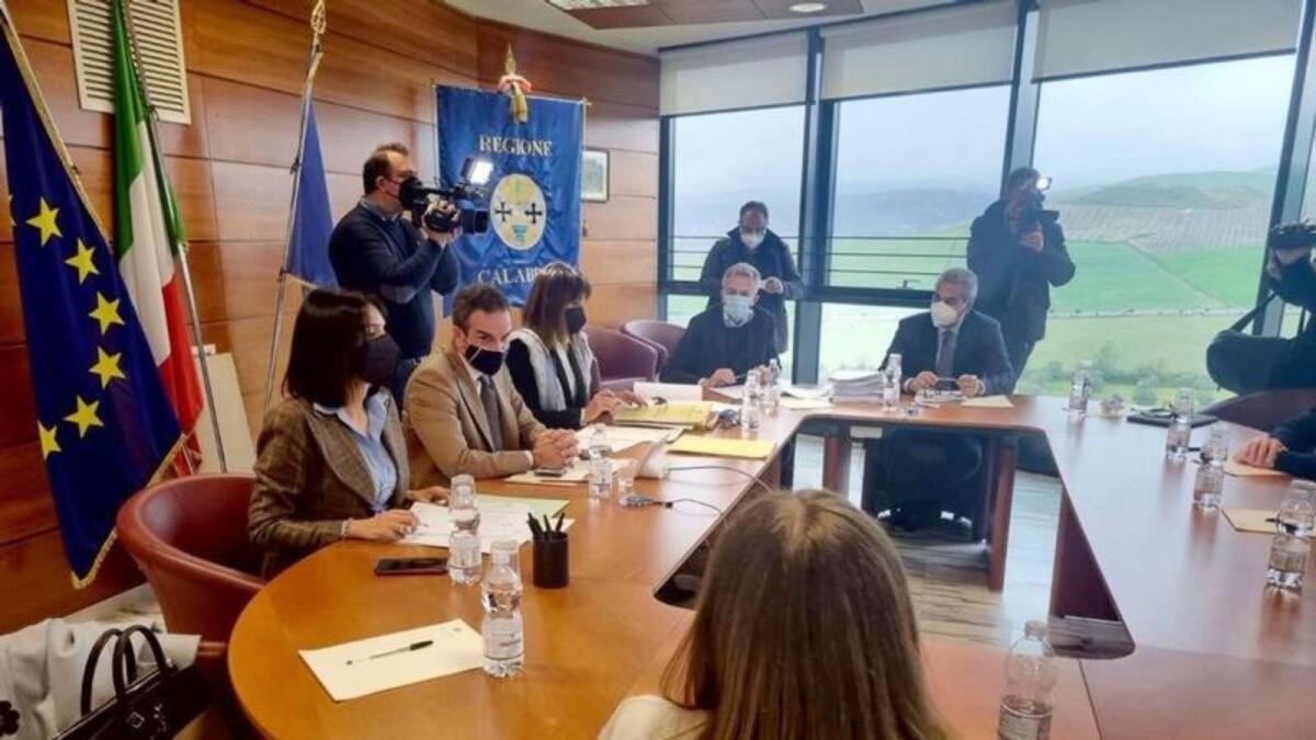 Ucraina, dalla Regione Calabria due delibere per l'accoglienza dei profughi - 