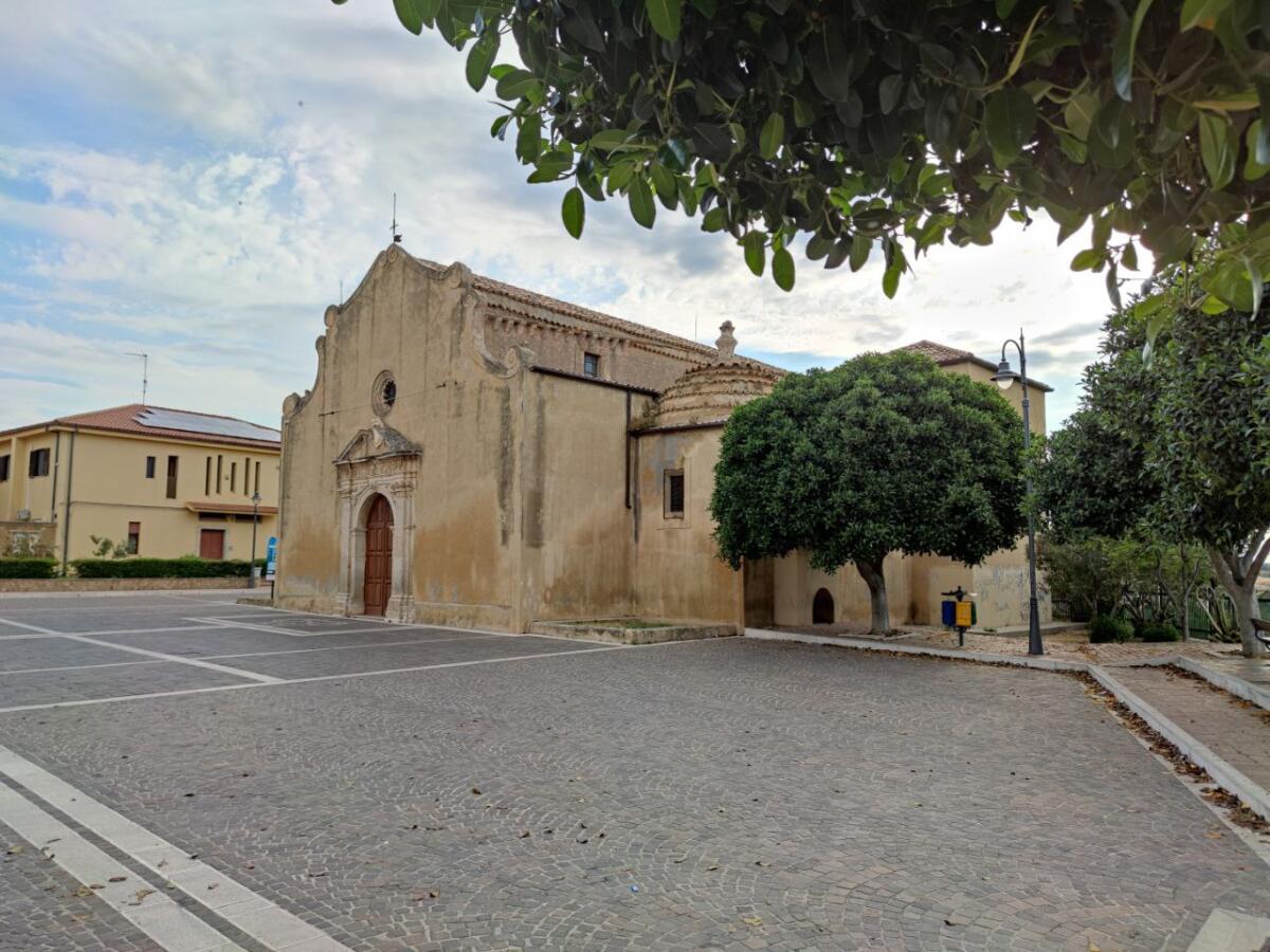 In ricordo delle vittime innocenti a Isola C.R. "Terra mia.Coltura/Cultura" -
