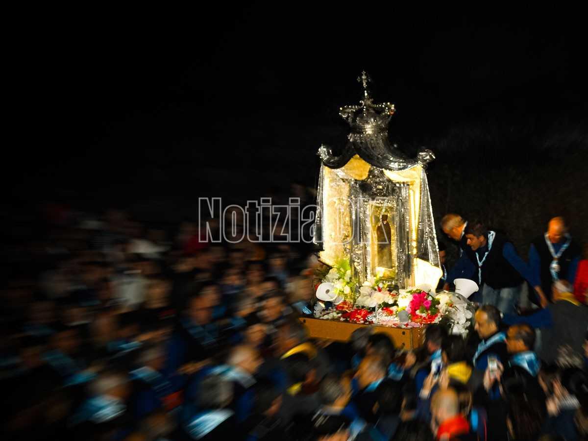 Crotone, Don Bernardino: «Il pellegrinaggio si farà anche al buio, come da centinaia di anni» - 