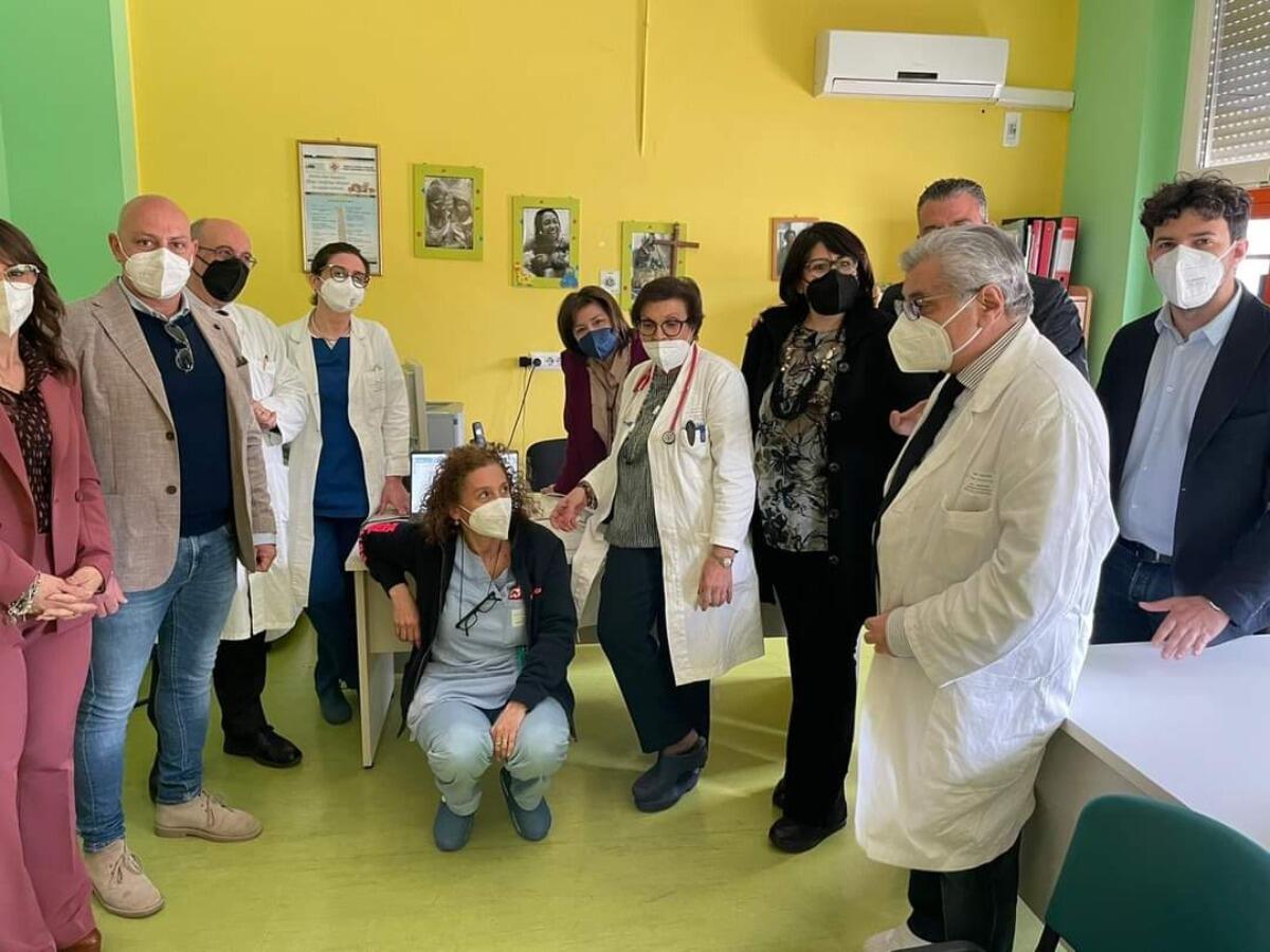 Cirò Marina, donato al reparto di Pediatria uno Spirometro di ultima generazione - 