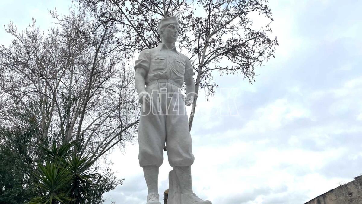 Crotone, nei prossimi giorni l'inaugurazione della Statua dedicata a Claudio Crea - 