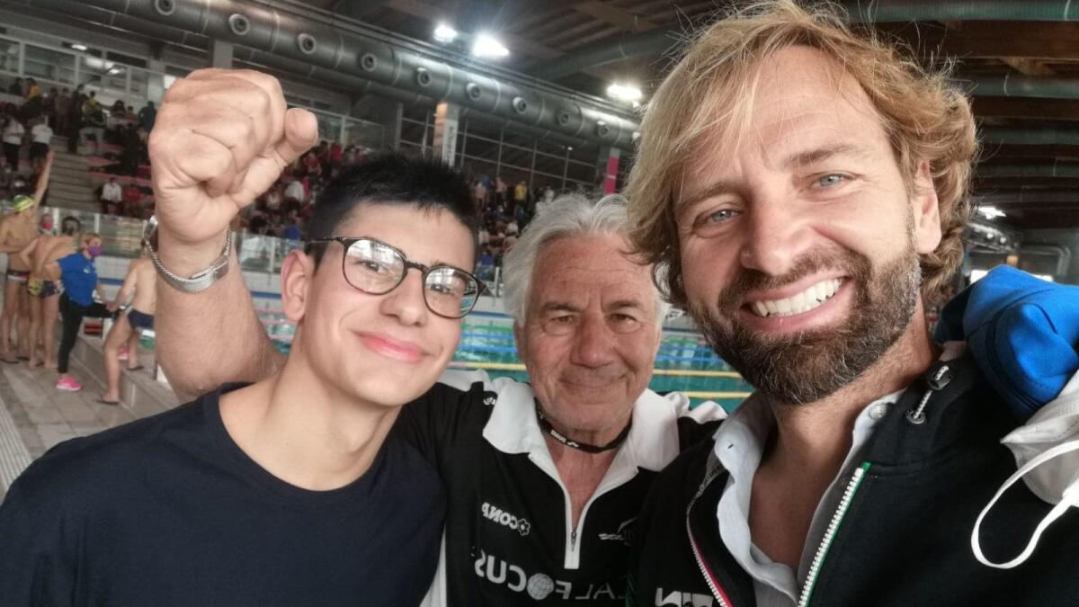 Nuoto, Medaglia d'oro per il crotonese Gianluca Pittelli - Da sinistra Gianluca Pittelli, Massimo Borracci, Francesco Strangis
