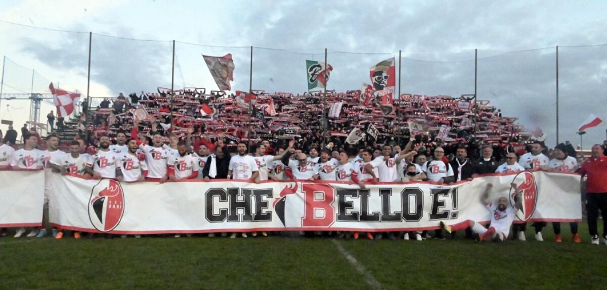 Serie B, il Bari è la prima squadra promossa in cadetteria - 