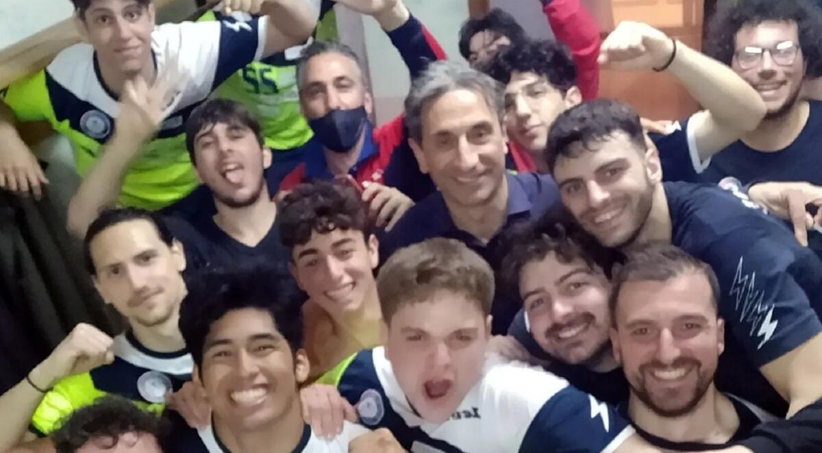Altra importante vittoria della Pallamano Crotone - 