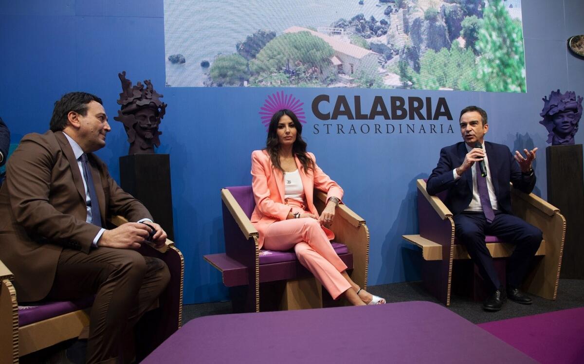 Inaugurata alla Bit di Milano "Calabria Straordinaria" insieme a Elisabetta Gregoraci - 