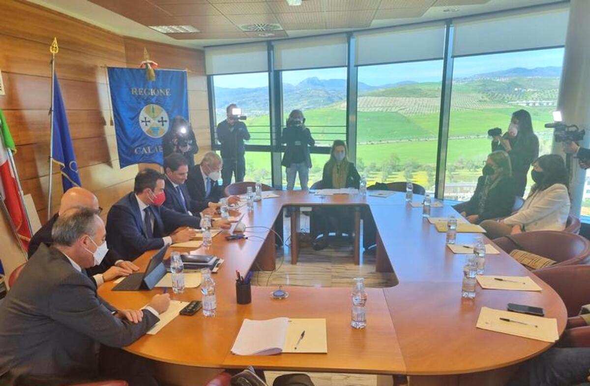 Pnrr: Occhiuto: "La Calabria tra prime regioni su documento programmazione" - 