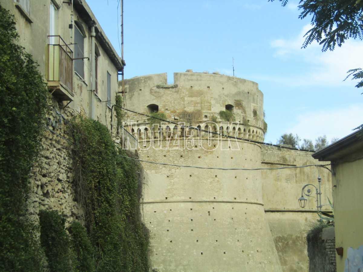 Castello Carlo V, cinque consiglieri di maggioranza: "Attenzione da parte dell'amministrazione" - 