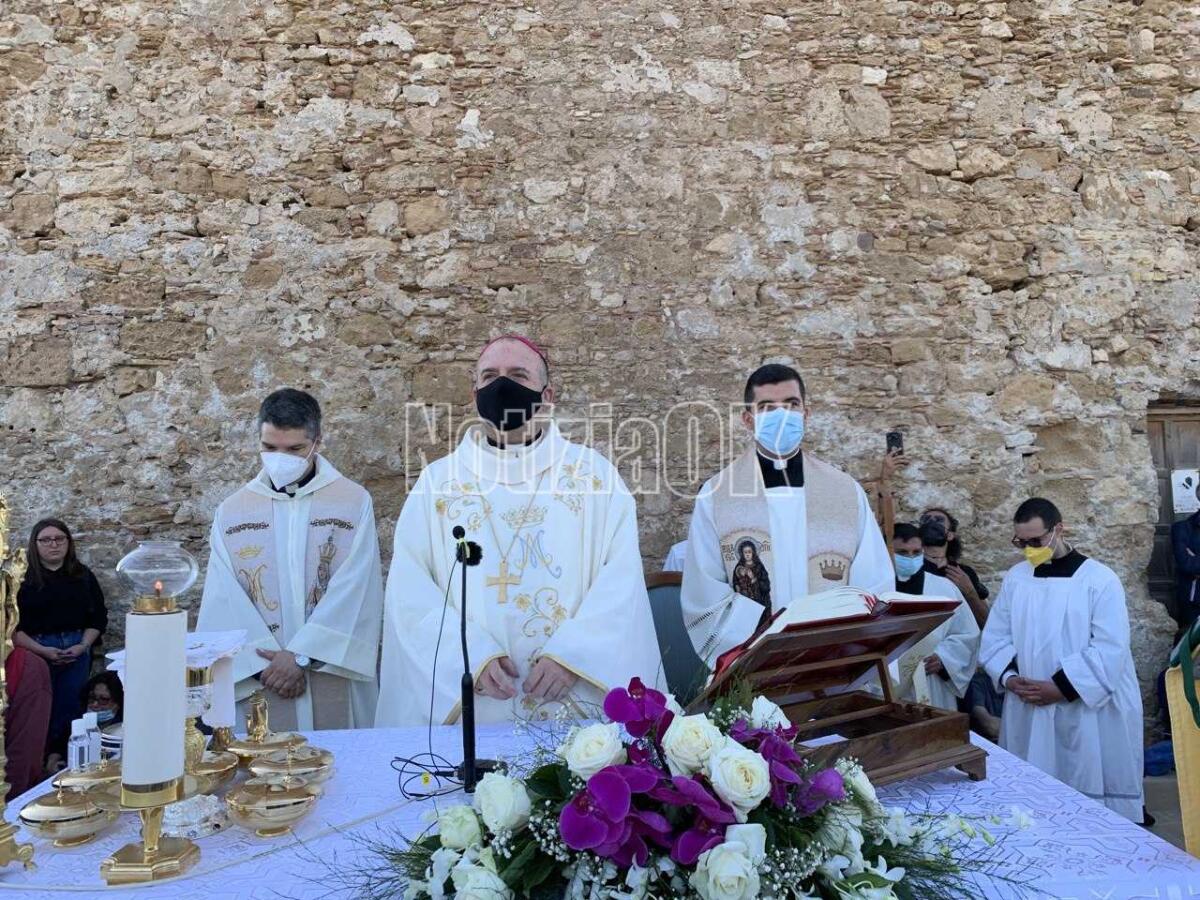 Crotone, l'arrivo a Capocolonna. Panzetta: "Maria ci indica la via" - 