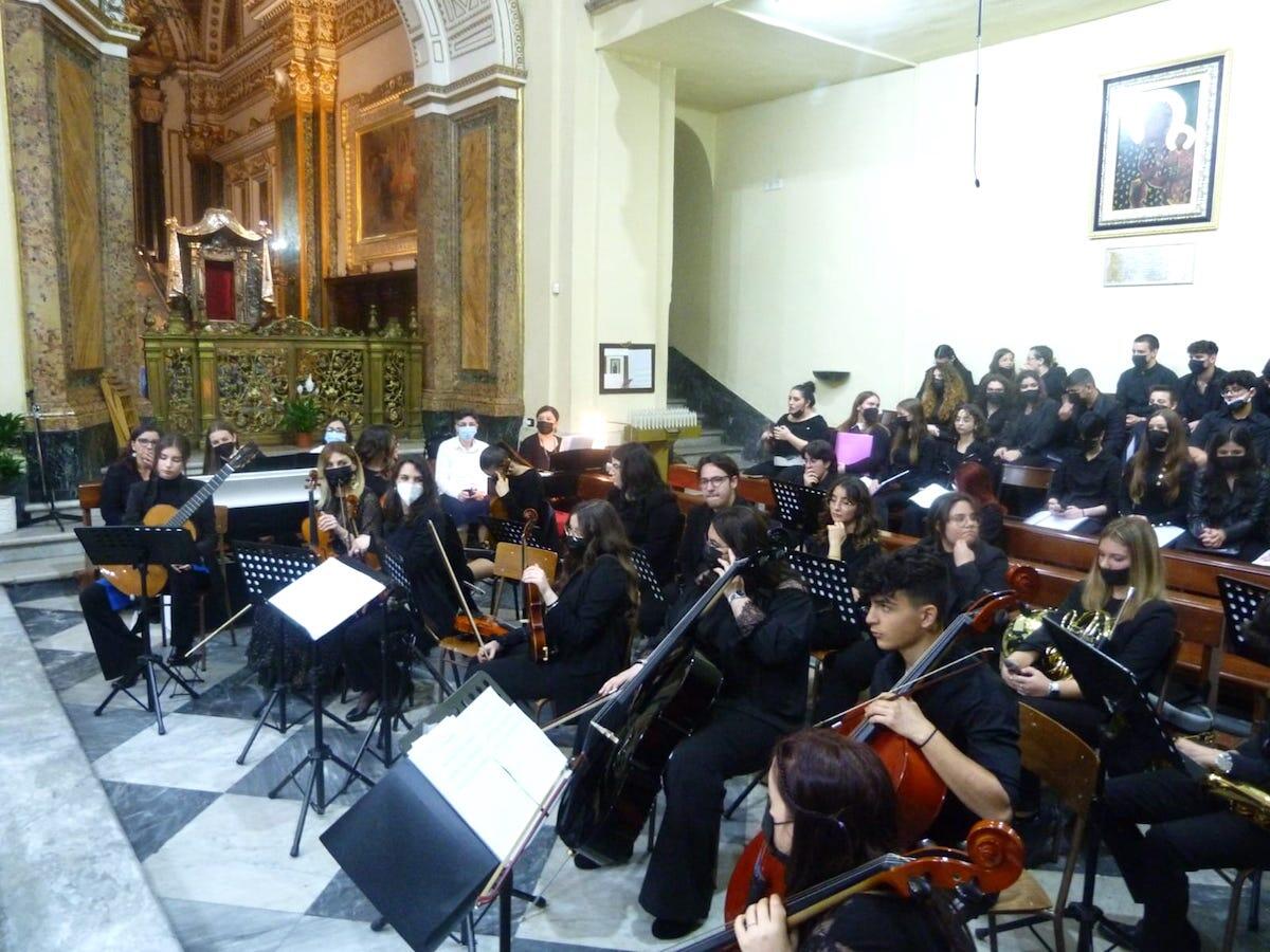 Crotone, l'Orchestra Vincenzo Scaramuzza in concerto al Duomo - 