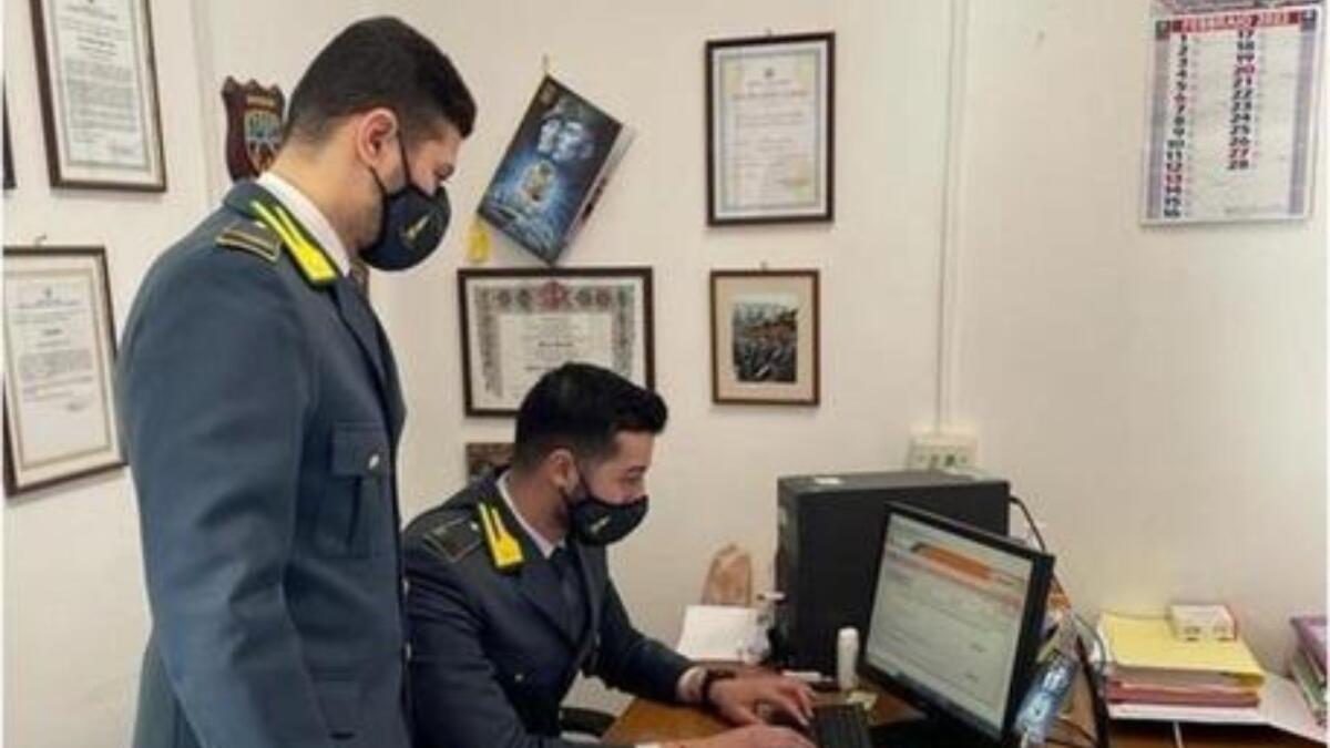 Risultavano agricoltori, ma in realtà sono studenti: sequestrati oltre 500 mila euro per truffa alla Regione - 