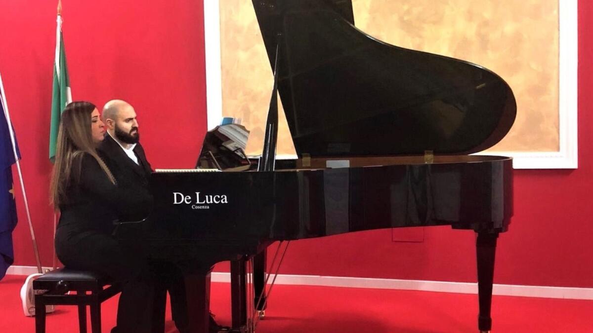Crotone, concerto a quattro mani del Duo Mariagrazia Borda e Simone De Vivo - 