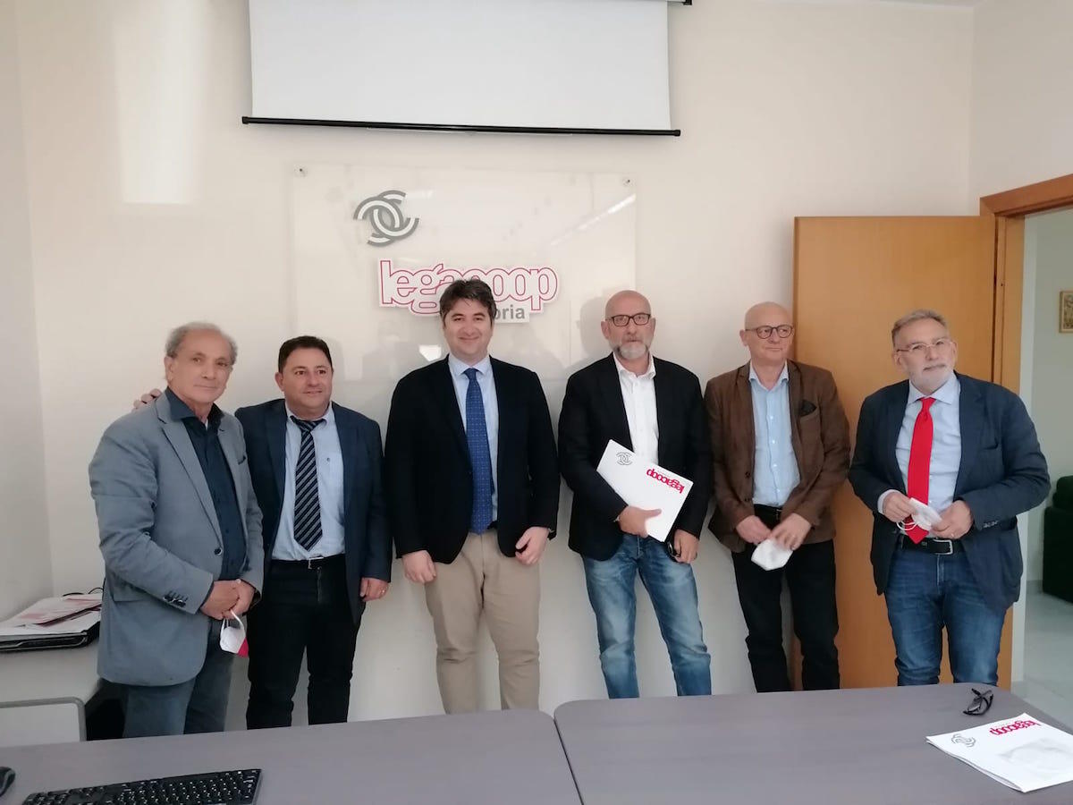 Legacoop Calabria: proposta di legge sulle cooperative di comunità - 