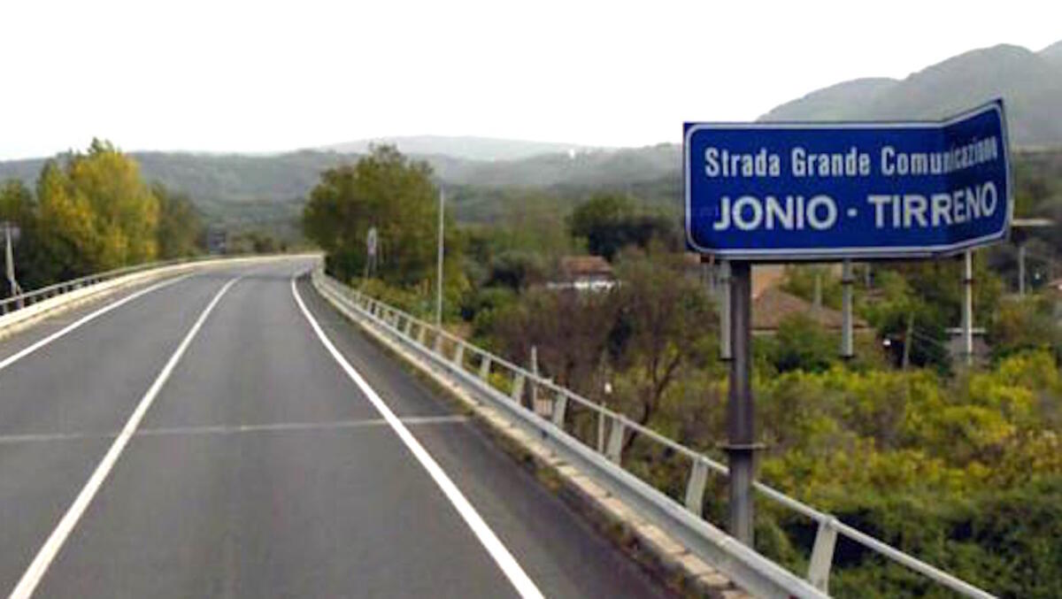 Anas: Incidente sulla SS682 Jonio-Tirreno - 