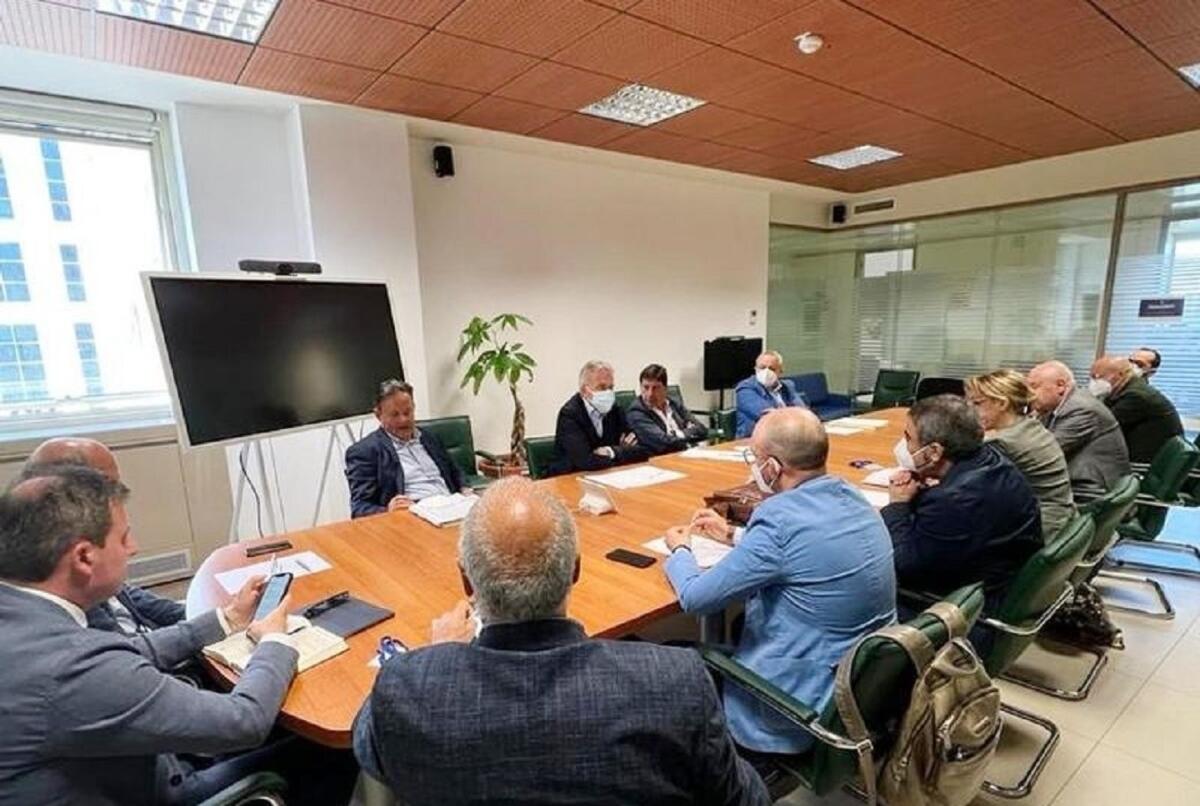 Forestazione produttiva e lavoro nell'incontro in Regione con i sindacati -