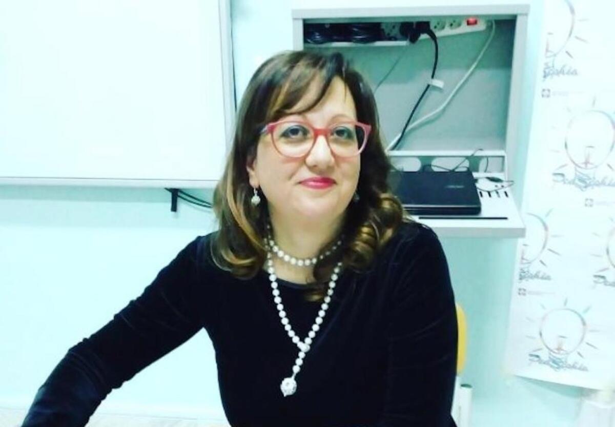 Crotone, ecco Giovanna Ripolo la prof. 2.0 che insegna Storia e Filosofia - 