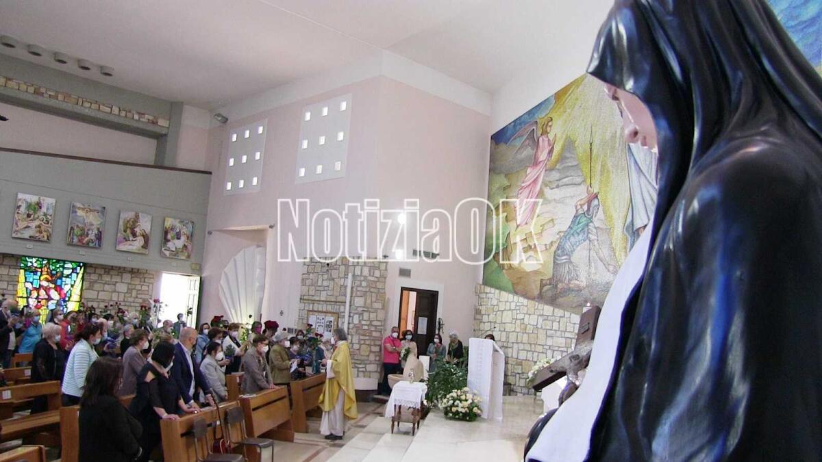 Crotone - La festa di Santa Rita da Cascia, la santa degli impossibili - 