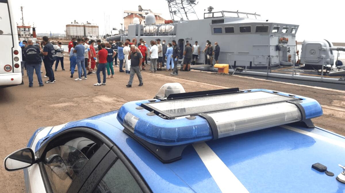 Sbarco nel crotonese, fermati tre scafisti turchi - 