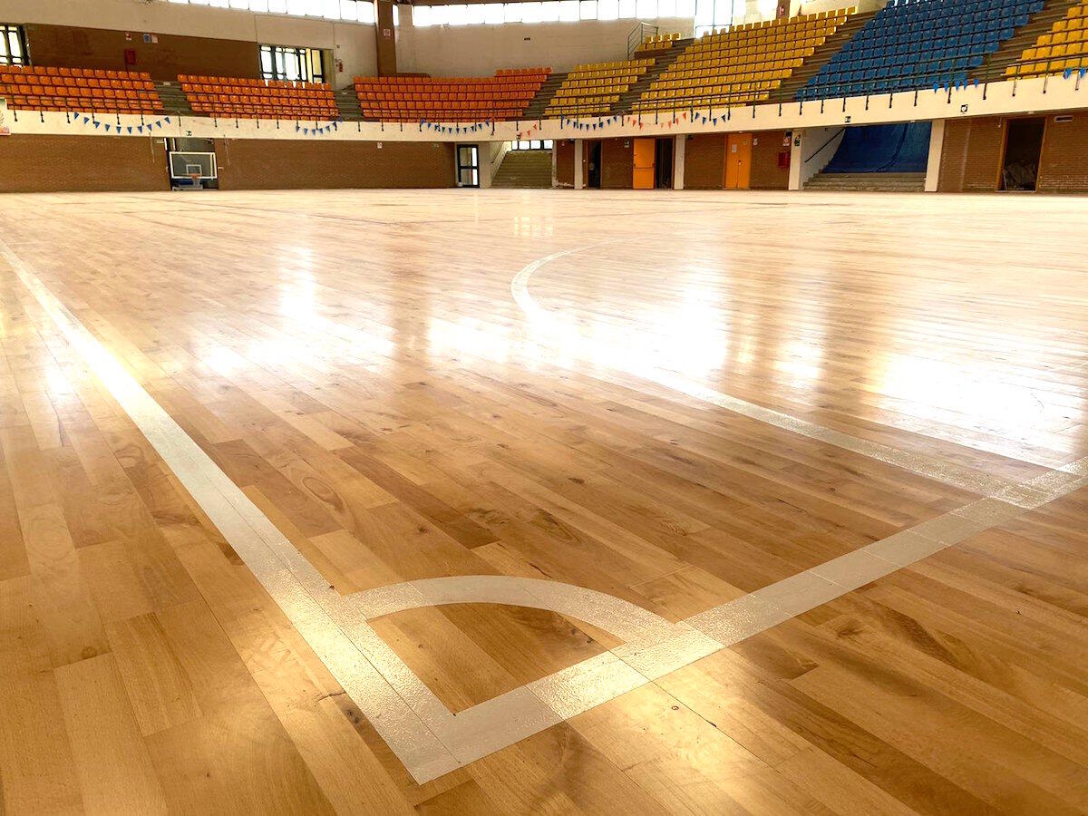 Crotone, completato il parquet del PalaMilone - 