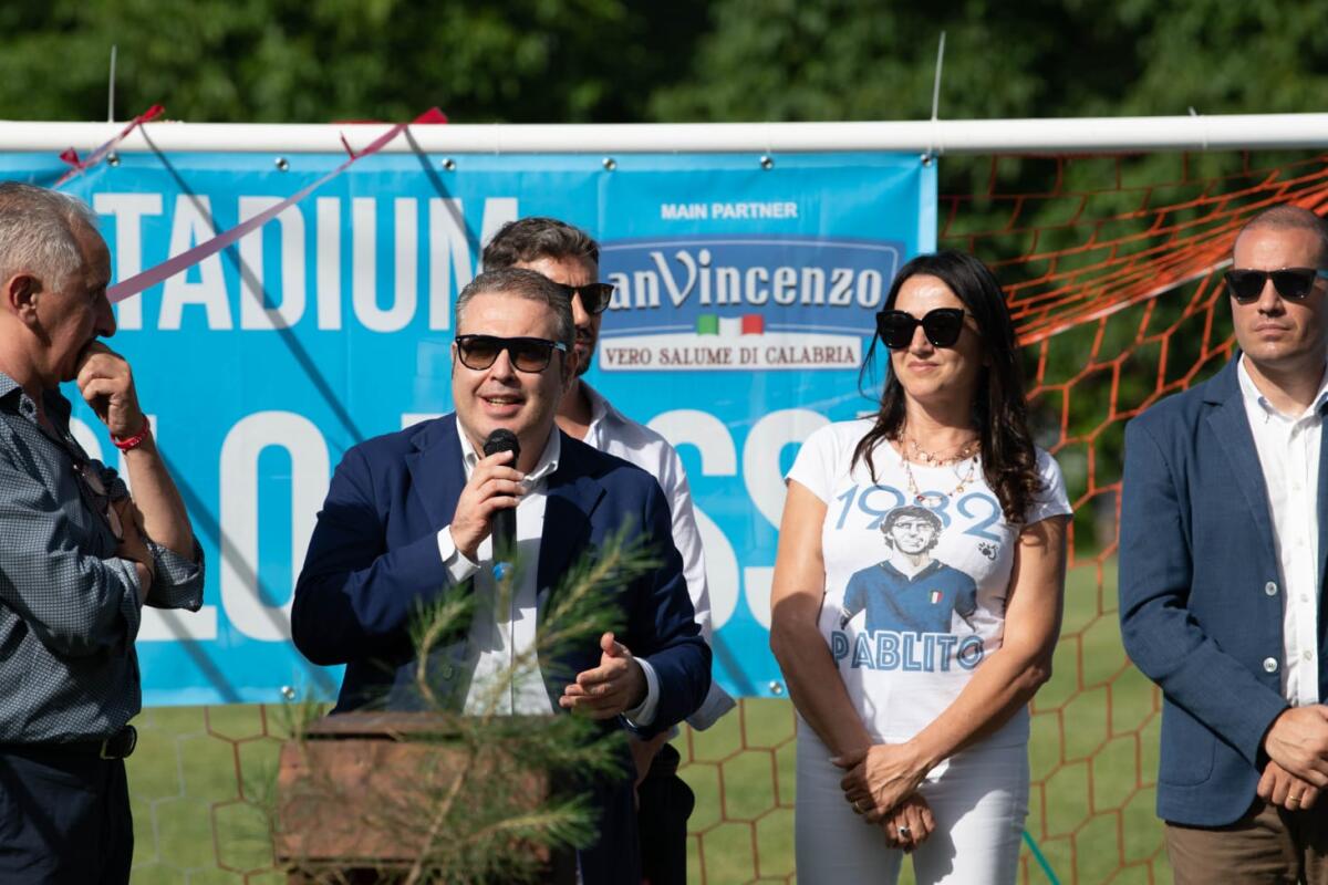 (Foto) Il Sila Regia Stadium di Villaggio Palumbo primo impianto in Italia dedicato a Paolo Rossi - 