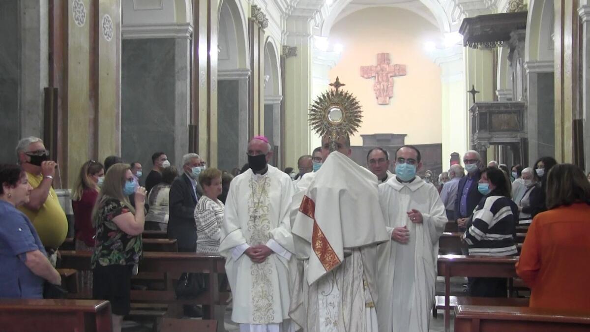 Crotone - Si celebra oggi in città la Solennità del Corpus Domini: ritorna la processione - 