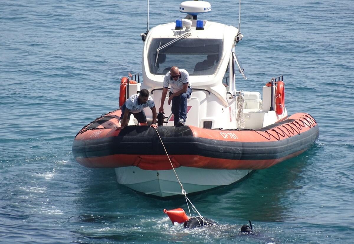 Cento volontari per la giornata dell'ambiente ad Isola di Capo Rizzuto (KR) - 