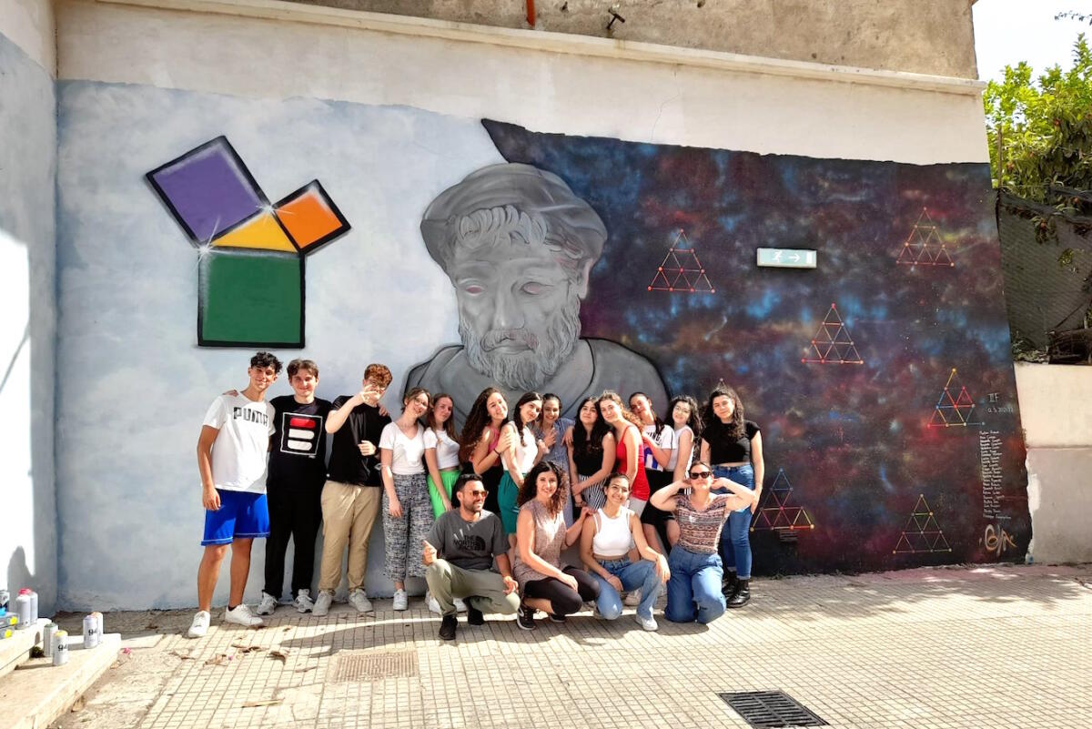 Il volto di Pitagora sul Liceo crotonese che porta il suo nome - 