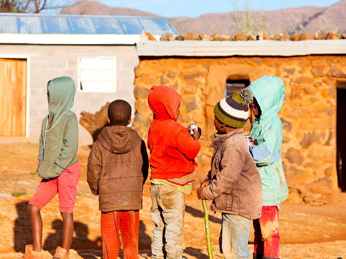 Unicef, quasi 37 milioni di bambini sfollati nel mondo - 