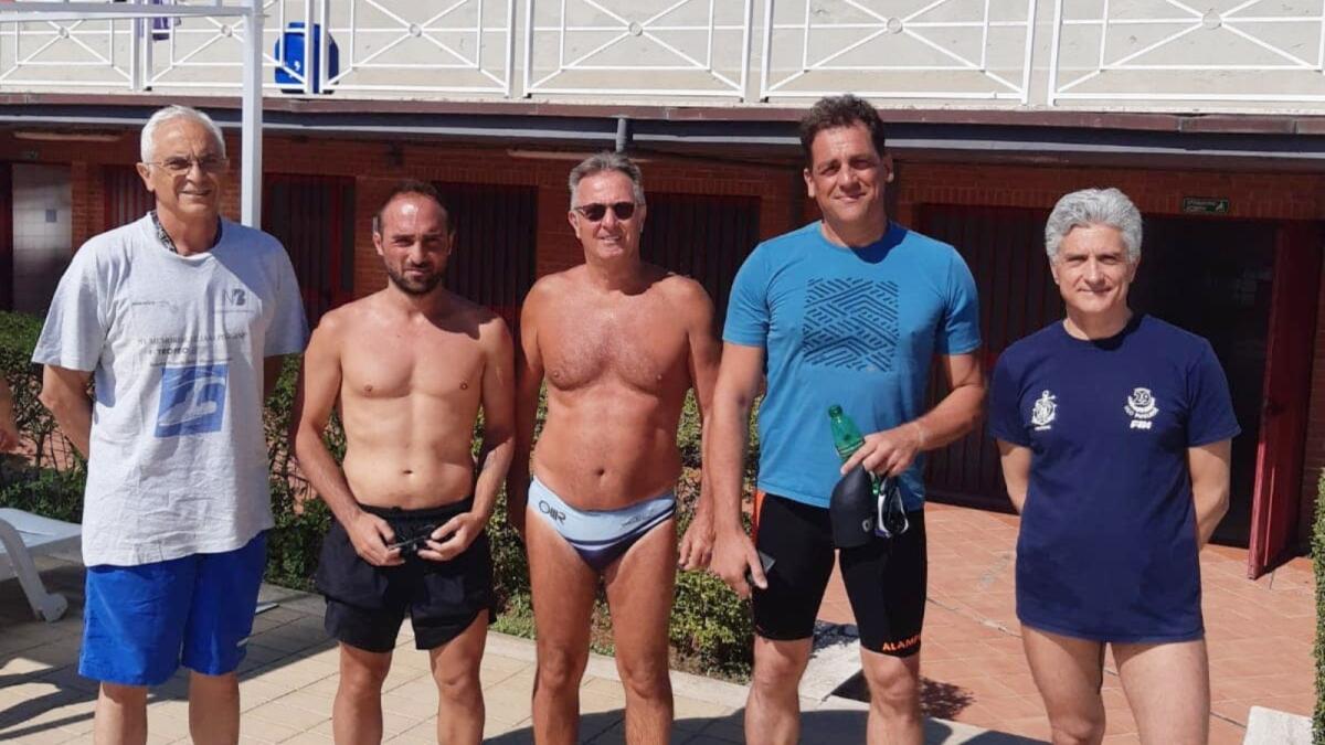 Riparte il settore Master della Kroton Nuoto: record regionale di categoria - 