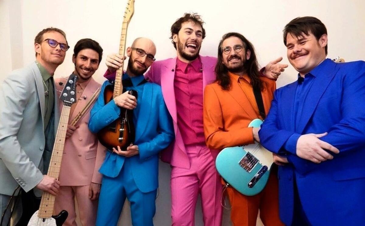 I Pinguini Tattici Nucleari portano il loro "Dove eravamo rimasti tour" in Calabria - 
