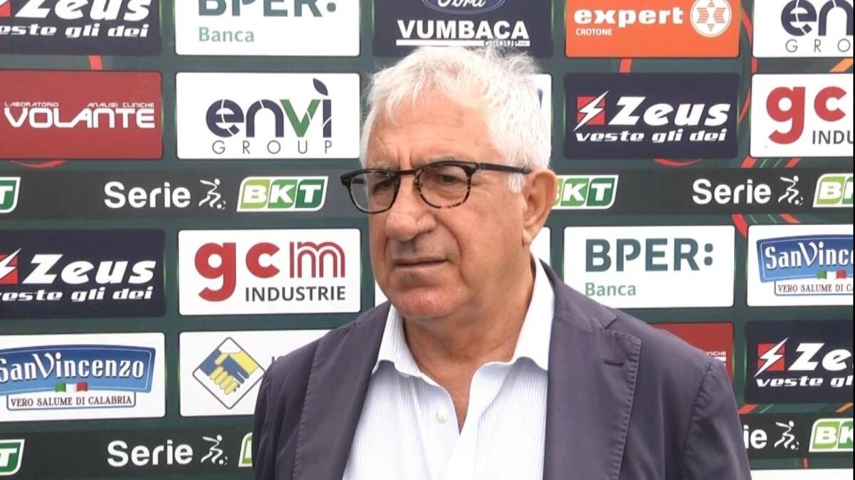 Crotone, l'ex Beppe Ursino: "Cosenza? Chiamata inaspettata, in questo momento voglio restare fermo" - 