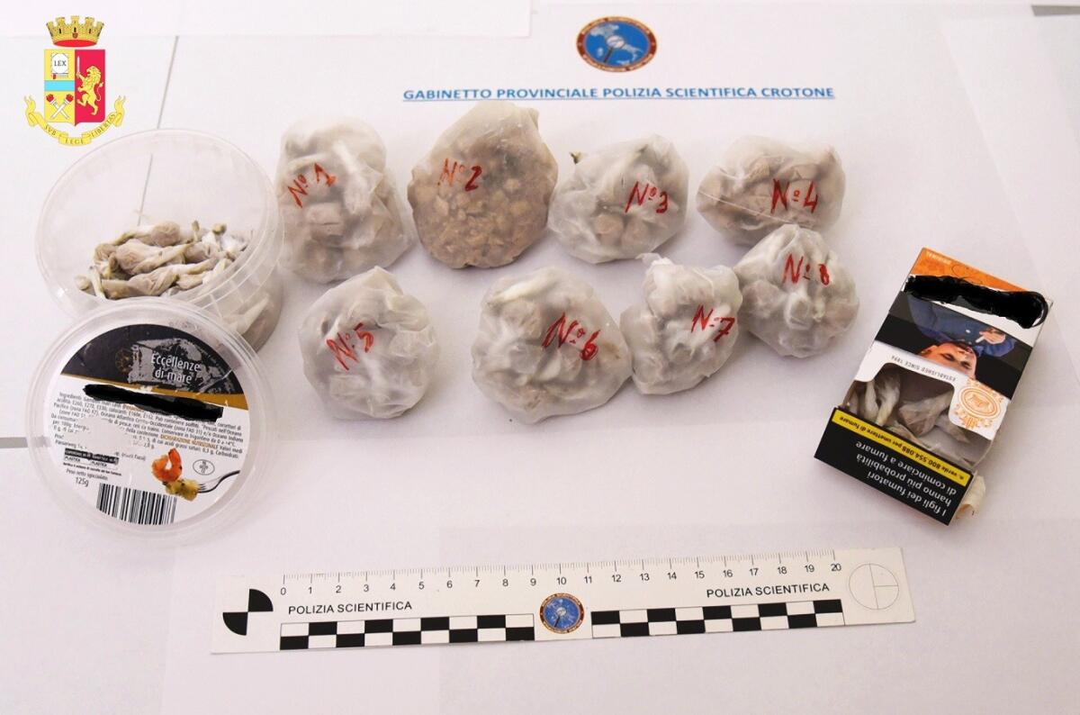 Sorpreso con 150 grammi di eroina: la Polizia arresta un quarantaduenne -